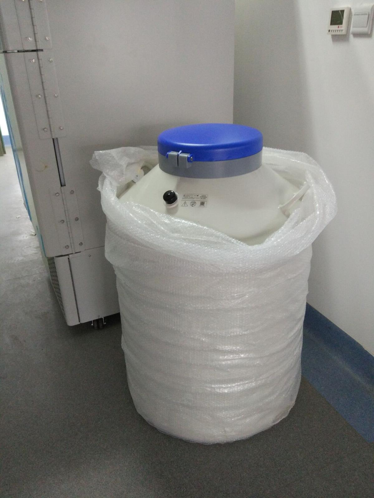 成都金凤YDS-175-216配多层方提筒液氮罐
